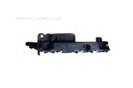 CRUZE 2009 FRONT BUMPER BRACKET