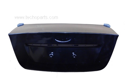 Ford Focus 2005 Sedan TRUNK LID