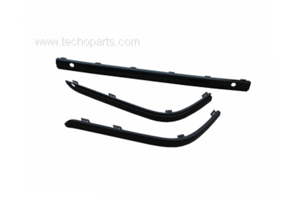 NISSAN SUNNY  2000-2001 STRIPE OF REAR BUMPER