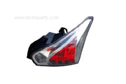 NISSAN TIIDA 2011 TAIL LAMP