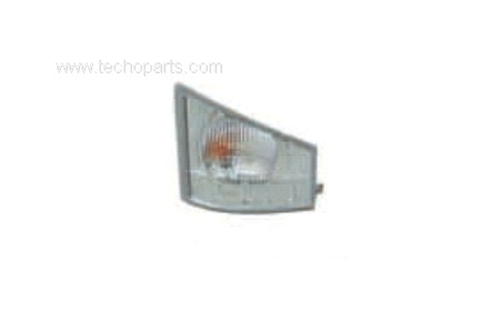 ISUZU 700P Corner Lamp