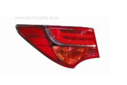 HYUNDAI SANTA FE 2013 TAIL LAMP